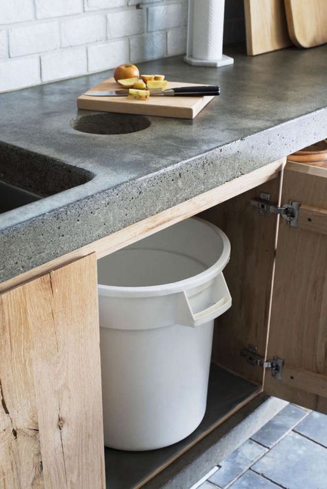 Concrete Countertop Ideas, Hacienda Kitchen, Outdoor Kitchen Design Modern, Replacing Kitchen Countertops, Outdoor Kitchen Countertops, Outdoor Kitchen Appliances, Kabinet Dapur, Concrete Countertops Kitchen, Concrete Counter