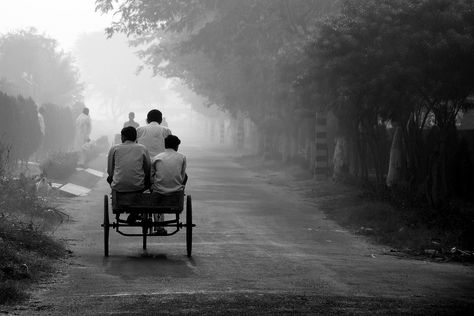 Three men in a boat Rules Of Thirds Photography Ideas, Rule Of Thirds Examples, Thirds Photography, Rule Of Thirds Photography, Composition Examples, Rules Of Composition, Photography Rules, Composition Techniques, Photography Ideas At Home