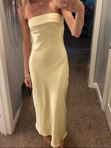 yellow low-back satin midi dress Sunshine Yellow Bridesmaid Dresses, Classy Yellow Dress, Silk Tube Dress, Yellow Wardrobe, Long Dresses Wedding, Yellow Silk Dress, Strapless Satin Dress, Yellow Satin Dress, Taming 7