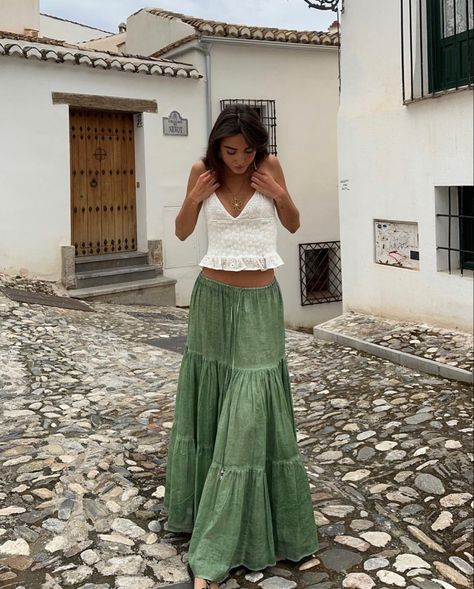 Look Da Festival, Chique Outfit, Mode Hippie, European Summer Outfits, Europe Outfits, Italy Outfits, Mode Inspo, Cute Summer Outfits, Mode Inspiration