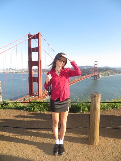 San Francisco Bridge Aesthetic, Pier Outfit Summer, San Francisco Outfit Aesthetic, Sam Fransisco Aesthetic, San Francisco Inspo Pics, Sf Photoshoot Ideas, San Francisco Aesthetic Outfits Summer, Sanfransico California Outfit, San Francisco Instagram Pictures