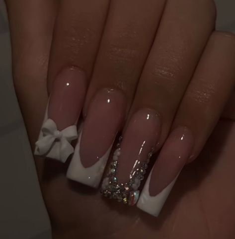 White French Tip Nails With Bling, Fuerza Regida Nails, Latina Nail Ideas, Simple Hello Kitty Nails, Bling French Tip Nails, Nail Designs With Gems, Ivana Santacruz, Ongles Bling Bling, Kitty Nails