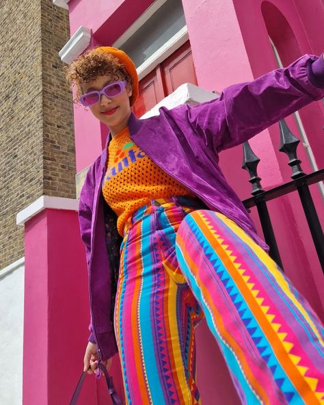 Couldn't believe how well my kicks paired with my @jahooli_ jeans... so naturally, it had to be documented 🤭💜🧡 *some pr tagged #dopaminedressing #sneakerhead #colourfulfashion #colourfuloutfits #sustainablefashion #vintedfinds #colorfulwardrobe #springoutfit #springstyle Rainbow Jeans, Colorful Wardrobe, Abstract Fashion, Dopamine Dressing, Midsize Outfits, Fashion Fits, 80s Fashion, Colourful Outfits, Festival Outfit