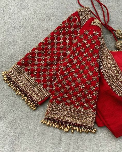 Wedding Saree Maggam Blouse Designs, Wedding Blouse Embroidery Bridal, Aari Work Blouse Wedding Design, Latest Blouse Aari Work Designs, Red Saree With Green Blouse Bridal, Blouse Sleeves Work Design Latest, Bridal Blouse Designs With Name, Blouse Design Bride, Blouse Sleeves Design Latest Bridal