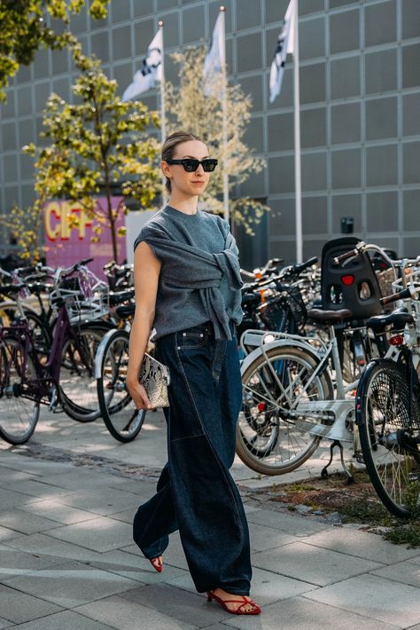 7 Street Style Lessons to Take Note of at Copenhagen Fashion Week | Vogue Backless Loafers, Copenhagen Fashion, Spring 2025, Copenhagen Style, Copenhagen Fashion Week, The Best Street Style, Women Street, Best Street Style, Street Style Inspiration