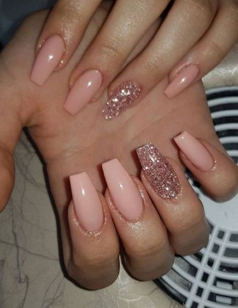 Rose Gold Nails Glitter, French Pedicure, Gold Glitter Nails, Rose Gold Nails, Ballerina Nails, Trim Nails, Prom Nails, Dream Nails, Glitter Nail Art