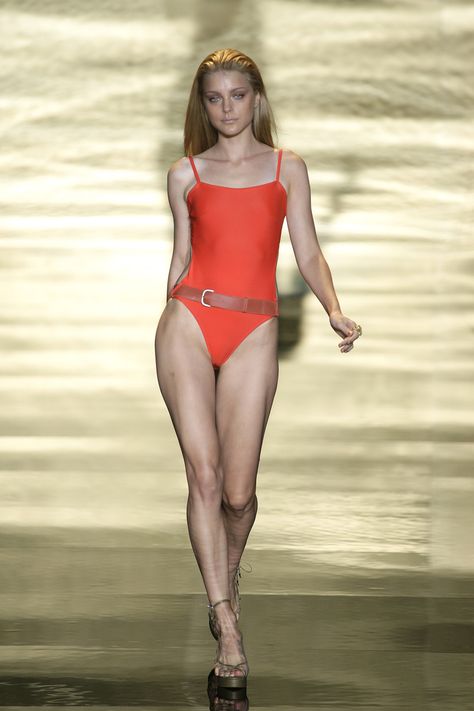 Jessica Stam at Rosa Cha, Spring/Summer 2009 Jessica Stam, Comics Girls, Celebrities Female, Spring Summer, Red, Clothes