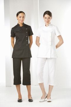 Spa Uniform Ideas, Clinic Uniform, Housekeeping Uniform, Salon Uniform, Beauty Uniforms, Spa Uniform, Salon Wear, Uniform Ideas, Beauty Tunics