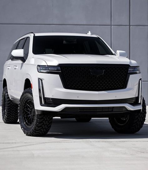 Lifted Escalade, 2024 Escalade, White Cadillac Escalade, Jdm Bmw, Wallpaper Jdm, Mom Cars, Escalade Car, Cadillac Suv, Two Door Jeep Wrangler