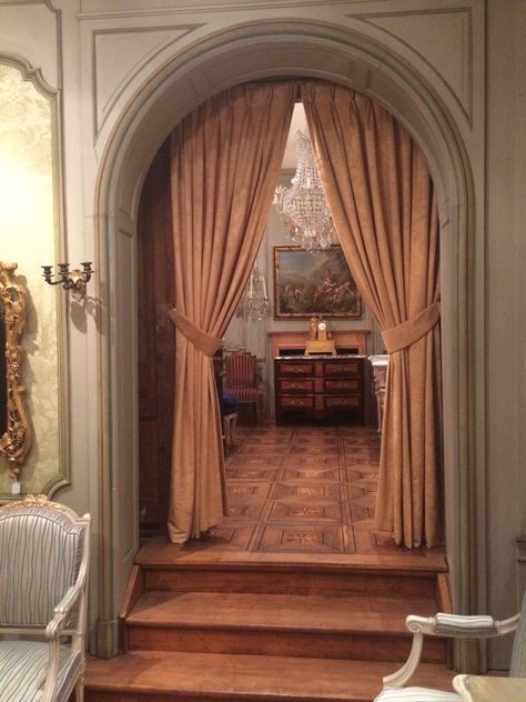 Curtains In Archway, Archway Curtains, Arches In Homes Interiors, Doorway Drapes, Curtain Hallway, Archway Ideas, Temporary Door, Archways In Homes, Office Design Inspo