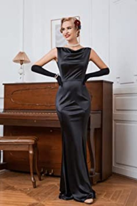 Find perfect dresses Glamour Dresses Elegant, 1930s Evening Gowns, Hollywood Glamour Dress, Old Hollywood Dress, Vintage Evening Dress, Vintage Evening Gowns, Evening Wear Dresses, Hollywood Dress, Hollywood Style