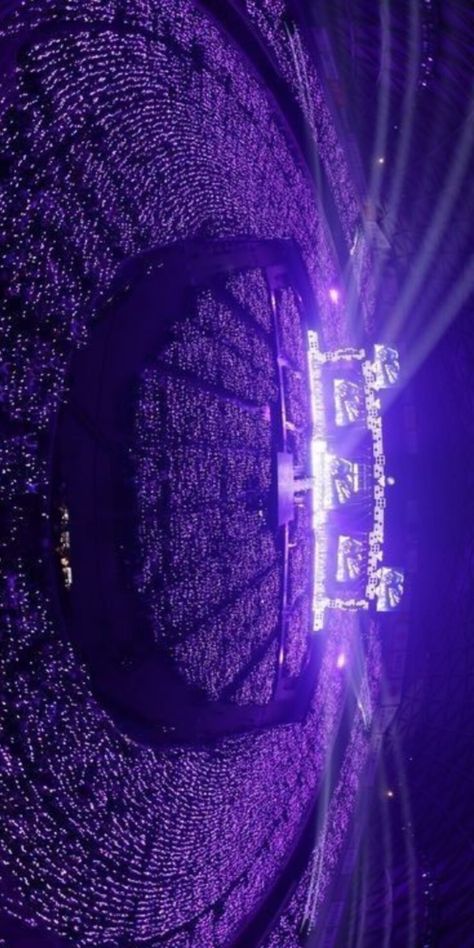 BTS Bts Trophy Room, Bts Army Concert Photos, Bts Army Pictures, Bts Music Aesthetic, Bts Concert Aesthetic, Bts In Concert, Purple Ocean Bts, Bts Concert Wallpaper, Kpop Ocean