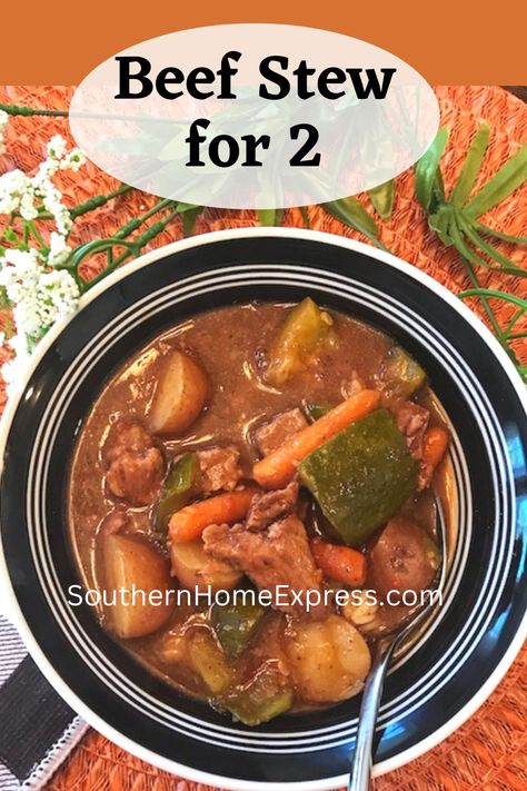 This slow cooker beef stew for two is an easy, budget-friendly dinner that's perfect for a couple. It's delicious and filling! Beef Stew For Two Crock Pots, Crockpot Beef Stew For Two, Beef Stew For 2 Crock Pot, Beef Stew Small Batch, Beef Stew For One, Small Batch Crockpot Beef Stew, 1lb Stew Meat Recipes, 1 Lb Beef Stew Meat Recipes, Small Batch Beef Stew