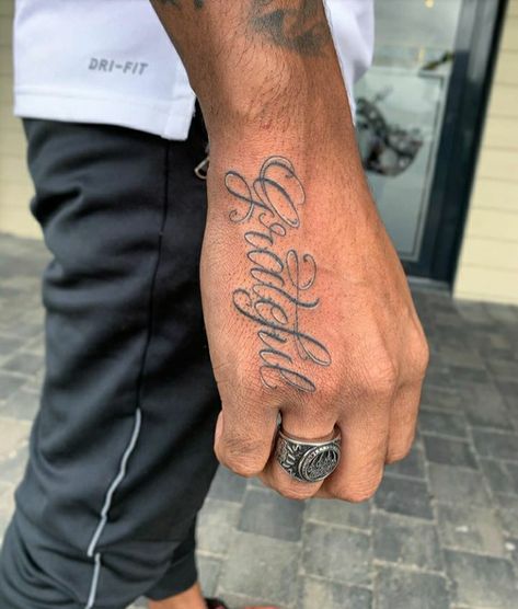 Chicano Calligraphy, Curacao Willemstad, Name Tattoo On Hand, Arm Tattoos Black, Side Hand Tattoos, Tiger Tattoo Sleeve, Half Sleeve Tattoos Forearm, Names Tattoos For Men, Small Shoulder Tattoos