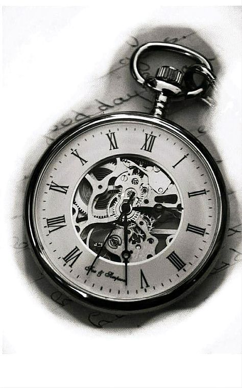 Old Clock Tattoo, Tato Jam, Time Clock Tattoo, Pocket Watch Drawing, Pocket Watch Tattoo Design, Watch Tattoo Design, Gear Tattoo, Pocket Watch Tattoos, Watch Drawing