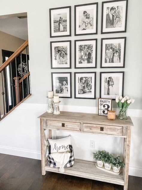 Entryway Table Decor With Pictures, Mix Tile Photo Wall Ideas, Hallway Upstairs, Hall Entrada, Family Area, Entry Table Decor, Photo Table, Indoor Ideas, Farmhouse Living Room Furniture