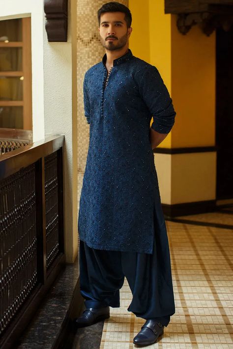 Trendy Wedding Wear For Men To Look Uber-Stylish! - ShaadiWish