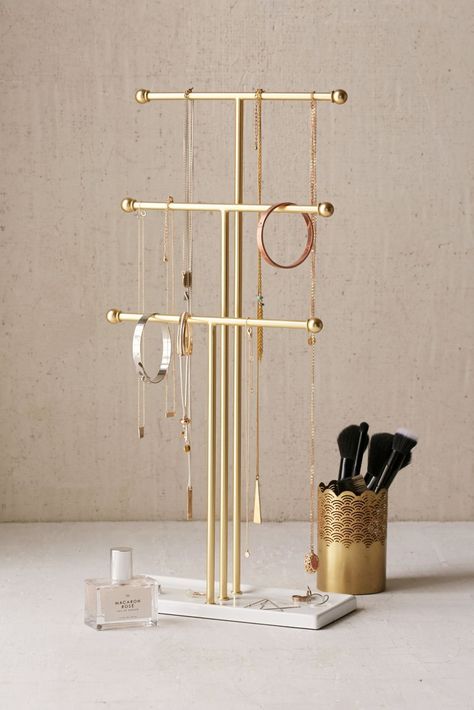 Trigem Tabletop Jewelry Stand | Urban Outfitters Porta Colares Ideas, Bedroom Lighting Diy, Jewerly Organizer, Diy Room Decor For Teens, Jewelry Rack, Accessory Jewelry, Vintage Jewelry Necklace, Jewelry Hair, Large Jewelry