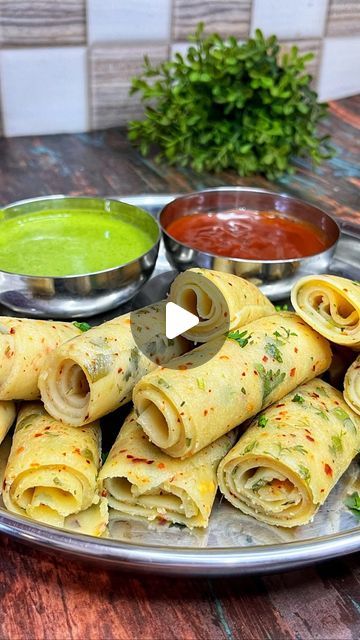 Brkfst Recipes Indian, Best Vegetarian Breakfast Recipes, Suji Dhokla Recipe, Easy Vegetarian Snack Recipes, Suji Snacks Recipe, Suji Breakfast Recipes, Easy Nashta Recipe, Indian Snack Recipes Vegetarian, Indian Food Recipes Vegetarian Snacks