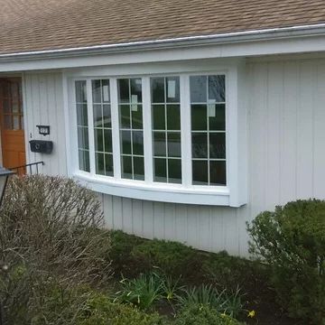 Bowed Replacement Window Interior - Photos & Ideas | Houzz Bow Window Replacement Ideas, Bow Windows Ideas, Picture Window Replacement Ideas, Bow Window Ideas, Bay Window Replacement, Rancher Homes, Patio Door Installation, Bow Windows, Window Pictures