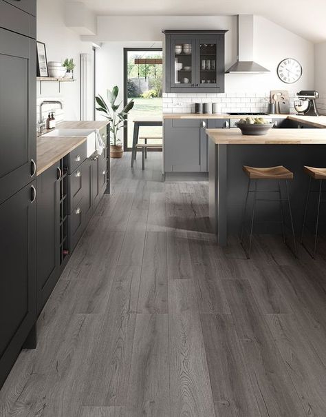 Grey Hardwood Floors Interior Design, Kitchen With Grey Hardwood Floor, Home Laminate Flooring, Grey Floor Aesthetic, Modern Kitchen Design With Grey Flooring, Kitchen Design Wood Floor, Kitchen Parket Floor, Kitchens With Dark Grey Floors, Grey Floor Home Design