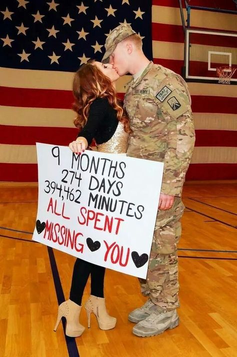 Missing you Military Welcome Home Signs, Welcome Home Boyfriend, Welcome Home Signs For Military, Deployment Homecoming Signs, Military Homecoming Signs, Military Welcome Home, Welcome Home Soldier, Homecoming Signs, Welcome Back Home