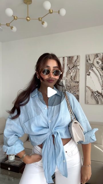 Sepideh Ghmi on Instagram: "How To Front-Tie Your Button Up Shirts 💠 
#fashionhacks  #styletips #shirthack" How To Tie Polo Shirt Women, Tied Tops Outfit, Button Down Hacks, Shirt Wearing Ideas, How To Tie A Shirt Knot Button Up, Tie Button Up Shirt How To, Tie A Button Up Shirt, How To Tie A Button Down Shirt, Plazo Top