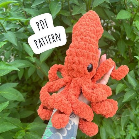 No Sew Squid Crochet Pattern, No Sew Amigurumi Instructions, Animal Pattern, Kraken Amigurumi Pattern, Cute Gift Crochet toys free patterns easy #crochettoysfreepatternseasy #crochet #crochettoy #crochetpattern #crochetpatterns 4.720 Funny Crochet Patterns, Squid Crochet Pattern, Crochet No Sew, Toys Quotes, Come Intrecciare, Crochet Pattern No Sew, No Sew Amigurumi, No Sew Crochet, Easy Crochet Animals