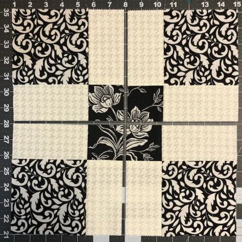 Dissapearing 4 Patch Quilt Pattern, Disappearing Blocks, Throw Quilts, Quilting Art, Bed Quilts, Quilt Blocks Easy, Quilting Motifs, Stay Creative, 9 Patch Quilt