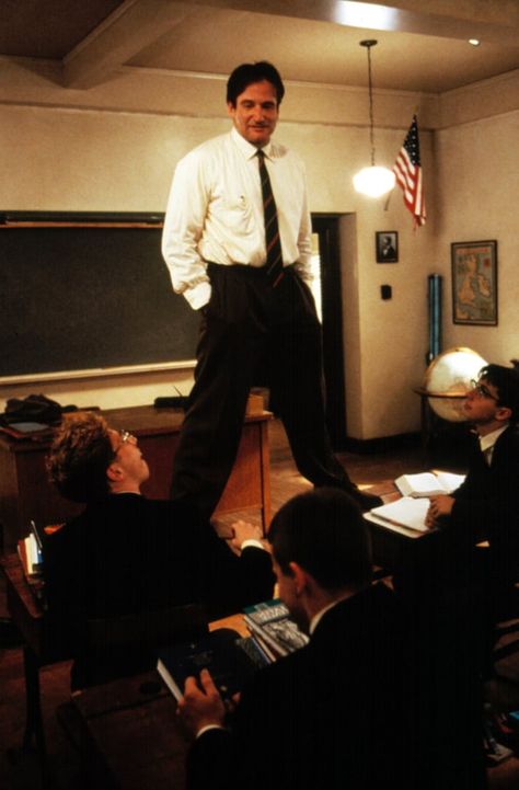 O Captain My Captain, Society 1989, Captain My Captain, Dead Poets Society, Robin Williams, Poets, Movies To Watch, Desk