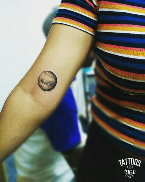 Planet Mercury Tattoo, Jupiter Tattoo Planet Minimalist, Mercury Tattoo Planet Gemini, Pluto Tattoo Planets, Planet Venus Tattoo, Mercury Planet Tattoo, Mars Planet Tattoo, Mercury Tattoo Planet, Mars Tattoo Planet