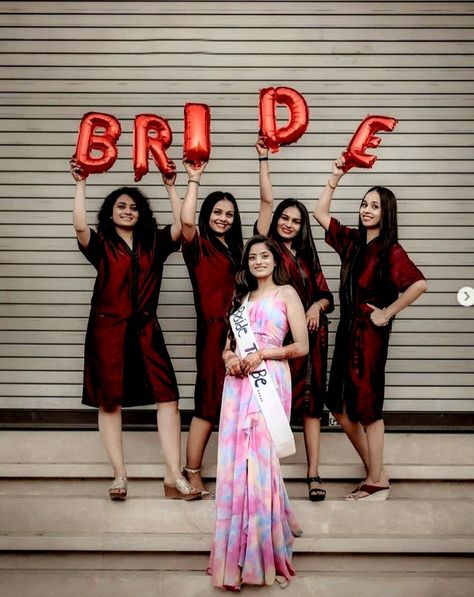 Bride To Be Photo Poses, Bachelorette Party Dress For Bridesmaid, Poses For Bachelorette Party, Bride To Be Poses For Bride With Friends, Bride To Be Pics, Bachelor Dresses, Bride To Be Photoshoot With Friends, Bride To Be Photoshoot, Bachelorette Pics