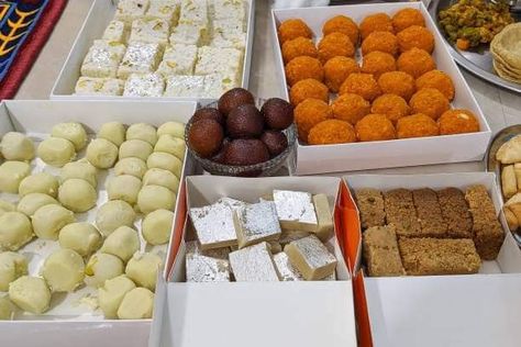 Pakistani Sweets, Pakistani Desserts, Indian Dessert, Ariel Winter, Videos Cooking, Cook Off, Indian Desserts, Sweet Snacks Recipes, Indian Sweets