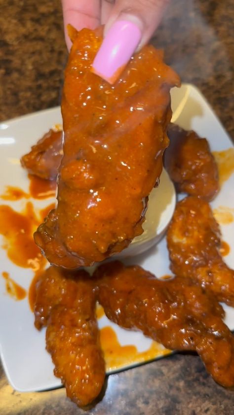 Buffalo chicken tenders 🤤 | Instagram Spicy Tenders, Hot Chicken Tenders, Buffalo Chicken Tenders, Junk Food Snacks, Chicken Main Dishes, Food Snacks, Hot Chicken, Chicken Tenders, Buffalo Chicken