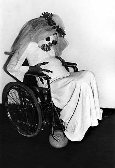 “Pregnant bride in a wheelchair”, 1978, Renate Bertlmann Untitled Film Stills, Images Terrifiantes, Metro Pictures, Pregnant Bride, Feminist Artist, Avant Garde Art, Cindy Sherman, Creepy Pictures, Pantomime