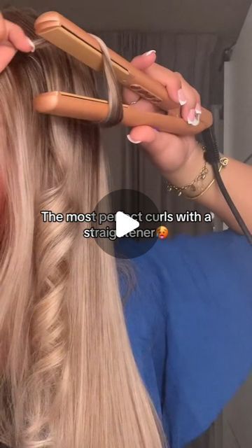 @aem.beaute on Instagram: "how to curl your hair with a straightener 🔥 Follow @aem.beaute credit tk@selenabosscha Please Turn the notifications on) • • Follow : @aemhijab 💖🔥 • • Follow : @aem.beaute , for more amazing looks and daily makeup inspiration 💗 • • 🔥 Follow @aem.home" Hair Styles With Curls Easy, How To Curl Your Hair With Hair Straightener, How Can You Curl Your Hair With A Straightener, Ways To Curl Ur Hair With A Straightener, How Curl Hair With Straightener, How To Curl Using Straightener, Best Way To Curl Straight Hair, Hair Straightner Curls, How Do You Curl Your Hair With Straightener