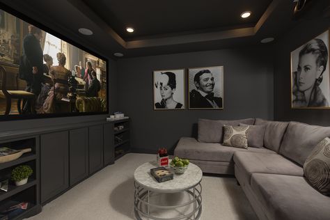 Cinema Room Ideas Small Cozy, Small Basement Theater Room, Dark Movie Room, Home Theater Ideas Living Room, Moody Basement Ideas, Home Theater Room Ideas, Small Media Room Ideas, Bathroom Ideas Basement, Media Room Ideas Theatres