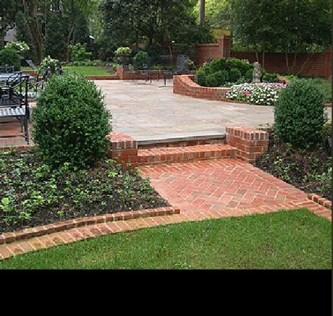 Mixing brick and bluestone Bluestone And Brick, Brick Patio Designs, Limestone Patio, Brick Courtyard, Brick Patterns Patio, Brick Patio, Brick Paving, Bluestone Patio, Flagstone Patio