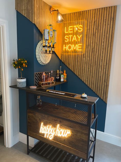 Bar Wall Color Ideas, Mini Bar On Wall, Mini Wall Decor, Bar Entryway Ideas, Bar Wall Apartment, Home Bar Decor Ideas Accent Walls, Bar In Office Space, Bar Living Room Ideas Small Spaces, Small Wall Bar Ideas