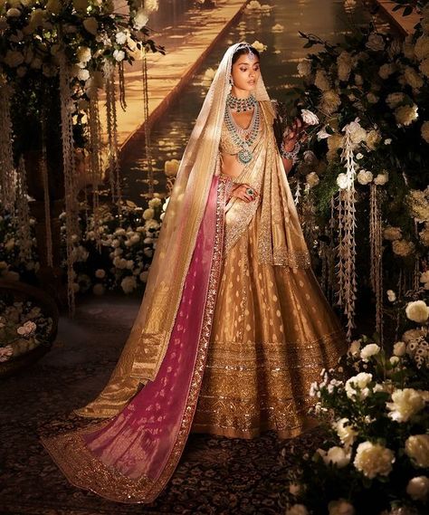 MANISH MALHOTRA (@manishmalhotraworld) • Instagram photos and videos Manish Malhotra Bridal, Brocade Dupatta, Dolly Jain, Brocade Lehenga, Zardosi Embroidery, Banarasi Brocade, Latest Bridal Lehenga, Indian Outfits Lehenga, Wedding Lehenga Designs