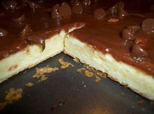 Cake Sheet, Coconut Dessert, Fluff Desserts, Sheet Cake Recipes, Gateaux Cake, Just A Pinch, Fruit Salad Recipes, Dessert Salads, Chocolate Glaze