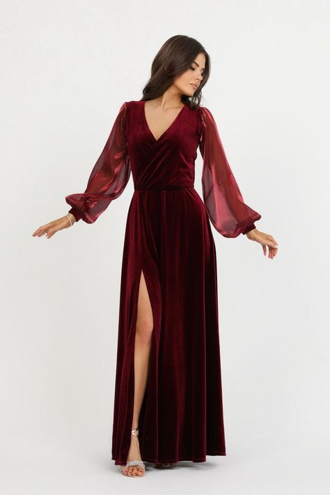 Burgundy Velvet Dress, Stylish Gown, Long Sleeve Bridesmaid Dress, Fall Bridesmaid Dresses, Civil Wedding Dresses, Velvet Dress Long, Velvet Bridesmaid Dresses, Maid Of Honour Dresses, Dress Wedding Guest