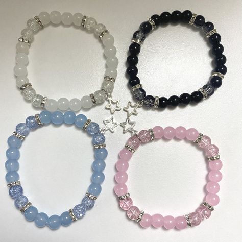 Creative Bead Bracelet Ideas to Elevate Your Style Friends Beaded Bracelets, Matching Crystal Bracelets, Making Matching Bracelets, Bff Matching Bracelets Aesthetic, Glass Beads Aesthetic, Cute Crystal Bracelets, 8mm Bead Bracelet, Matching Bracelets For 4 Best Friends, Matching Braclet Aesthetic