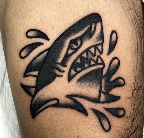 Traditional Shark Tattoo, Traditional Tattoo Stencils, Traditional Black Tattoo, Traditional Style Tattoo, Shark Tattoo, Traditional Tattoo Sleeve, Old School Tattoo Designs, Tatuaje A Color, Traditional Tattoo Design