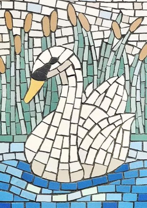 Swan Mosaic Art, Mosaic Projects Paper, Animal Mosaic Art, Mozaic Desene, Mozaik Art Paper, Mosaic Art Easy, Simple Mosaic Art, Step By Step Christmas Painting, Christmas Painting On Canvas