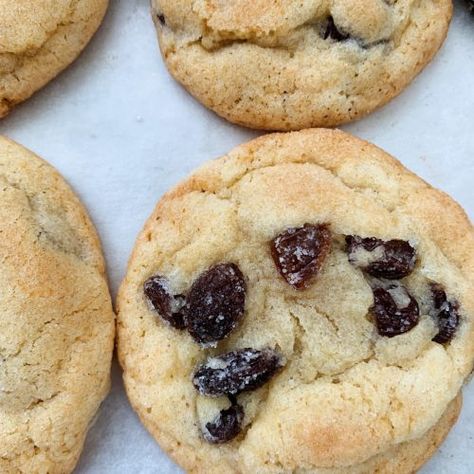 Soft Raisin Cookies, Boiled Raisin Cookies, Rum Raisin Cookies, Raisin Filled Cookies Old Fashioned, Boiled Cookies Recipe, Raisin Cookies Old Fashioned, Raisin Filled Cookie Recipe, Raisen Cookies, Raisin Cookies Soft