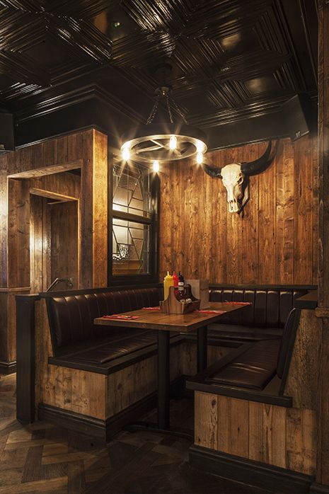 Rustic Bar Interior Design, Western Cafe Design, Rustic Pub Interior Design, Country Restaurant Design, Tavern Decor Interior Design, Country Restaurant Interior, Saloon Style Bar, Country Restaurant Decor, Western Restaurant Design