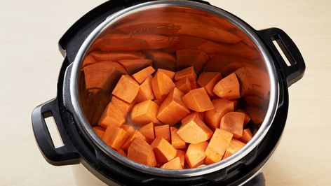 Instant Pot™ Candied Sweet Potatoes Recipe - Pillsbury.com Instant Pot Sweet Potato, Candied Sweet Potato Recipes, Sweet Potato And Black Bean, Sweet Potato Side Dish, Sweet Potato Sides, Sweet Potato Soup Recipes, Sweet Potatoes Recipe, Yams Recipe, Candy Yams