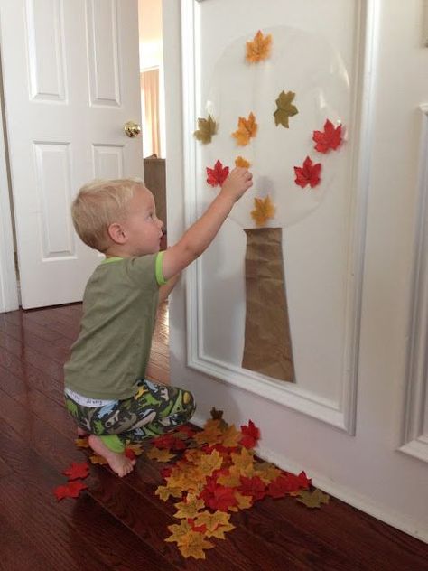 Tree Activity, Fall Activities For Toddlers, Fall Crafts For Toddlers, Paper Leaf, Activity For Toddlers, Fall Preschool Activities, Toddler Classroom, Fall Tree, Fall Preschool