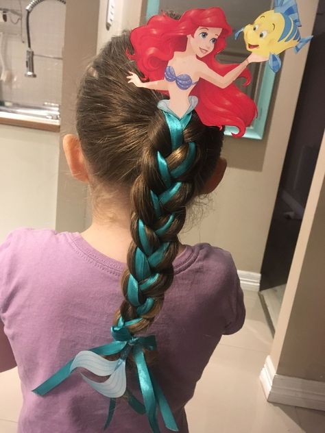 Disney Crazy Hair Day, Crazy Hair Day Braids, Crazy Hair Styles For Kids, Crazy Hair Day For Kids, Halloween Crazy Hair Day, Kids Crazy Hair Day, Crazy Hair Day Ideas, Wacky Hair Day Ideas, Wacky Hair Day